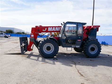 manitou dump reach